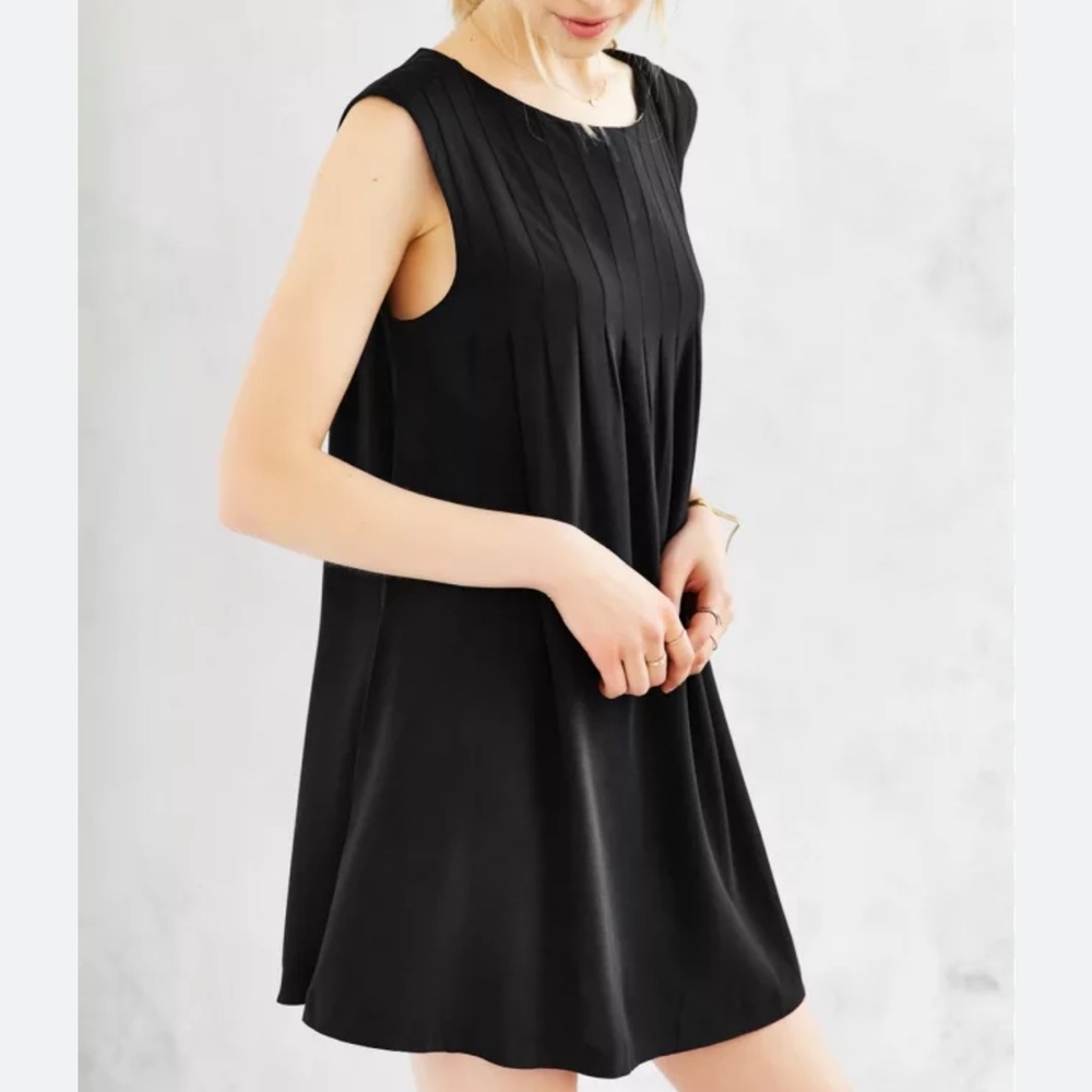 Calvin Klein Fit & Flare Dress Womens Small Black Round Neck Sleeveless Back Zip